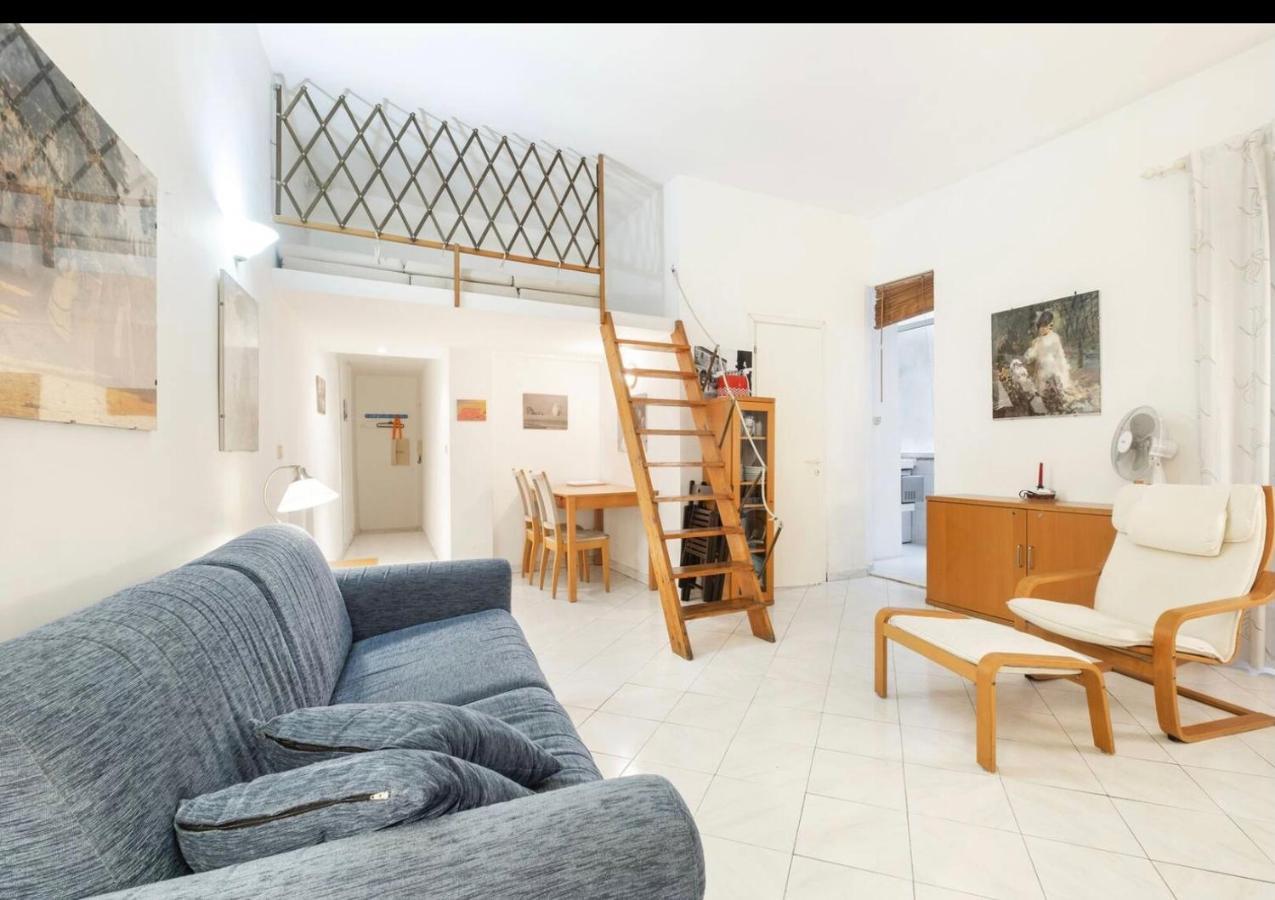Vicino A Piazza Del Popolo Apartment Rome Bagian luar foto
