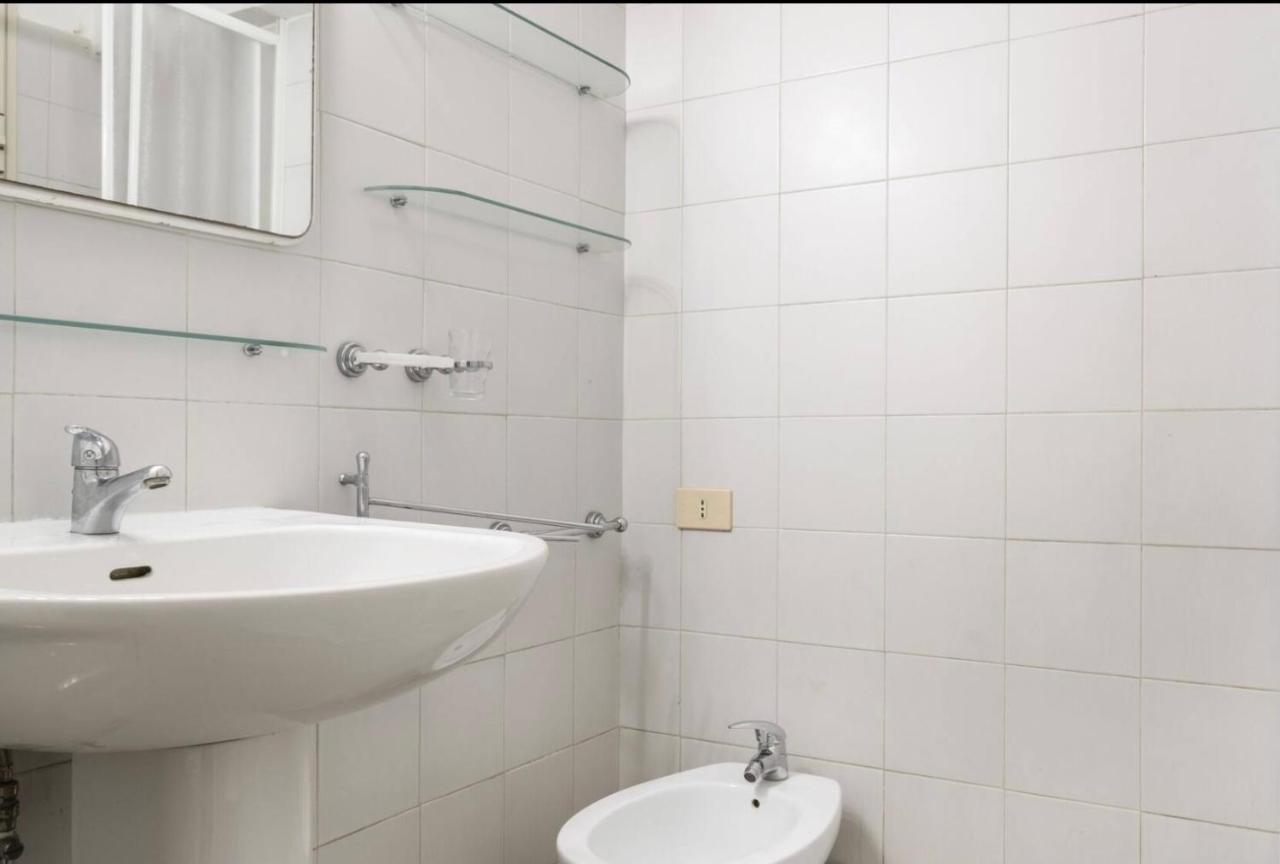 Vicino A Piazza Del Popolo Apartment Rome Bagian luar foto
